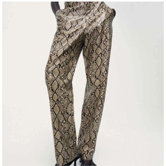 Zara Women's Size XL Faux Leather Snake Print Bloggers Fav Trouser Pants - Picture 1 of 14